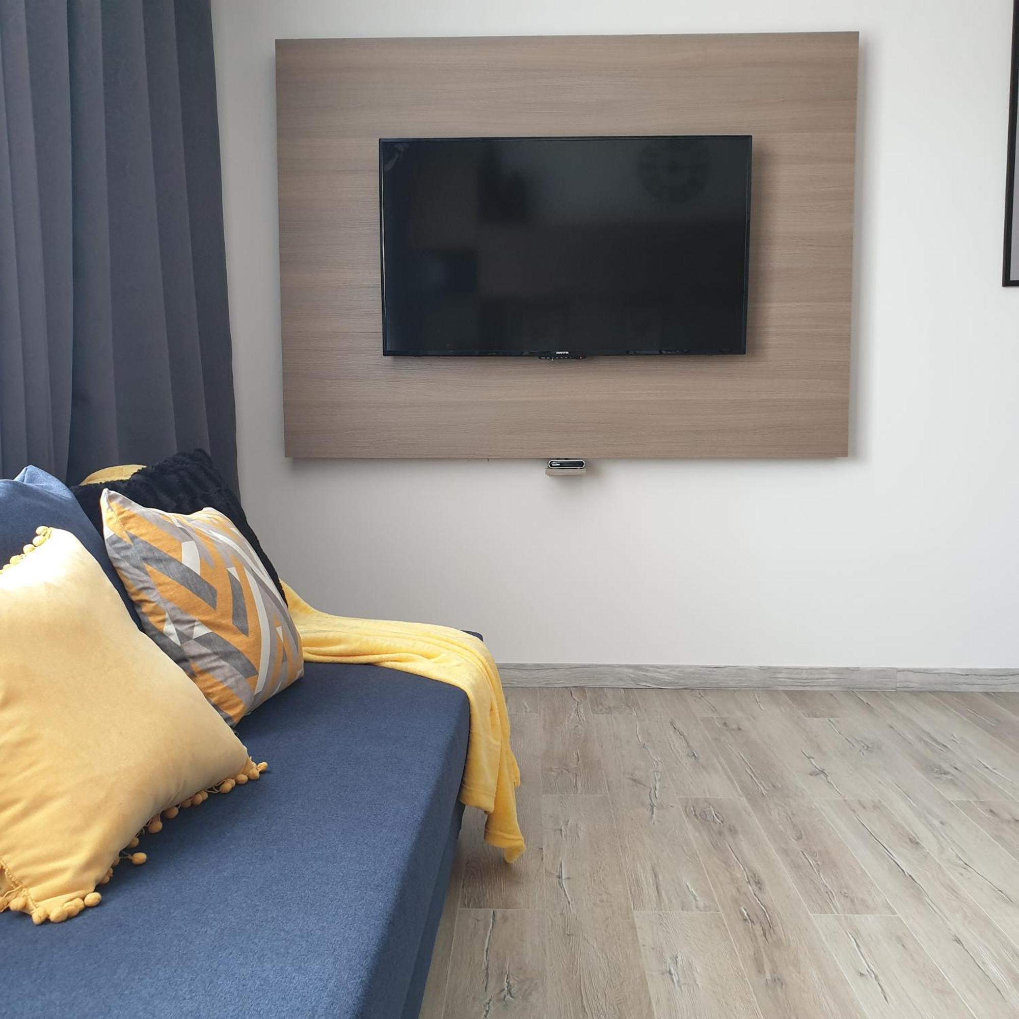Q Apart Meta - Klimatyzowane Apartamenty Przy Manufakturze Z Garazem Lub Parkingiem Gratis, Fv Łódź Esterno foto